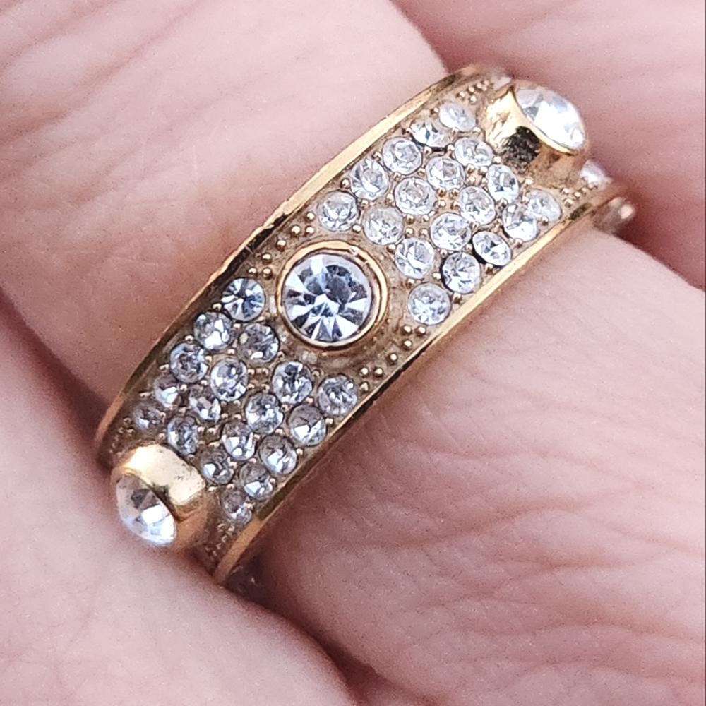 MICHAEL KORS Heritage Astor Pave Crystal Gold Tone Band 6